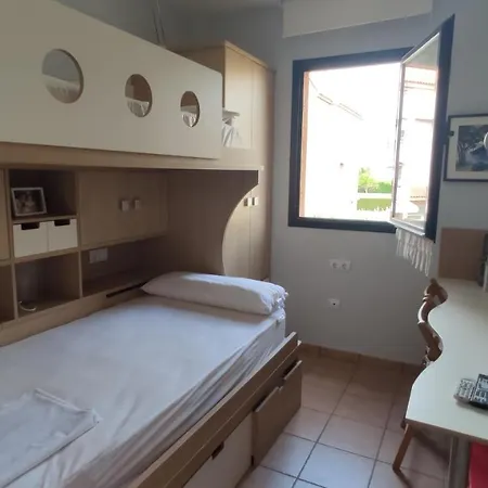 Amplio Adosado En Primera Linea De Mar Holiday home *
